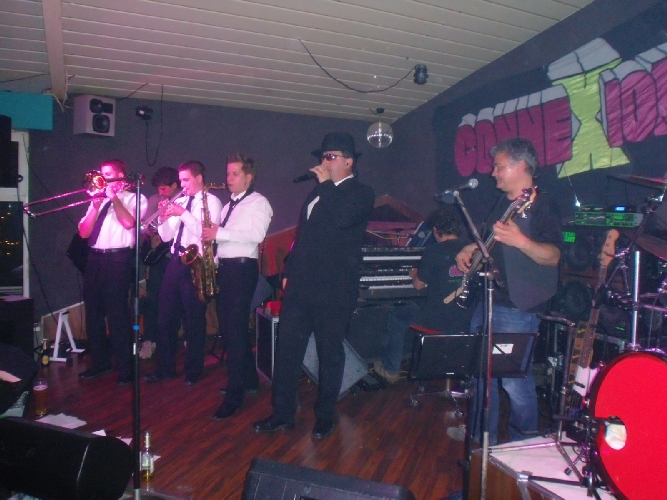 bar_0008